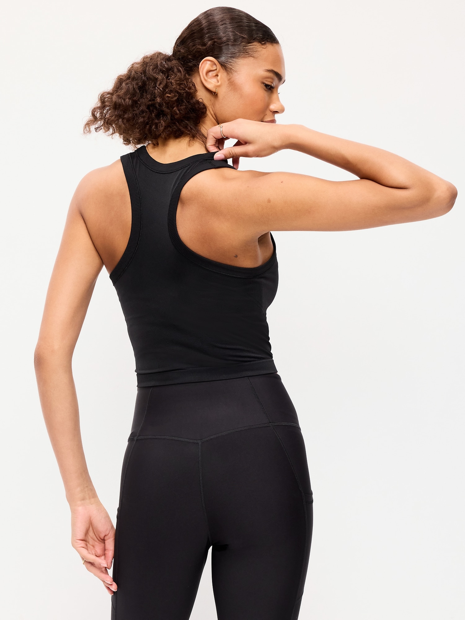 Seamless Fitted High-Neck Crop Top