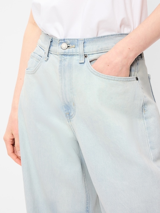 Image number 4 showing, High-Waisted Rounded Wide-Leg Barrel Jeans