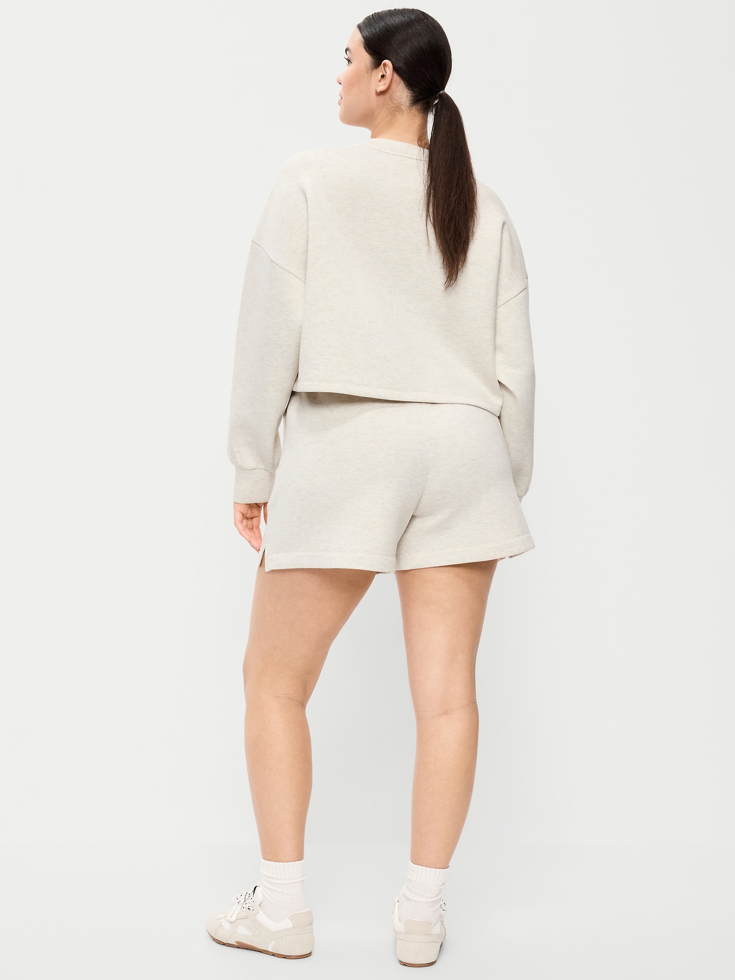 High-Waisted Bounce Fleece Shorts -- 5-inch inseam