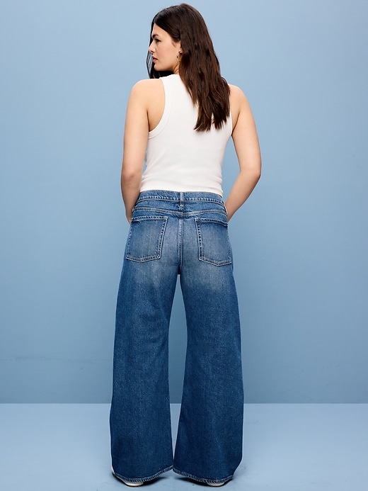 Image number 7 showing, Mid-Rise Twisted-Seam Flare Jeans