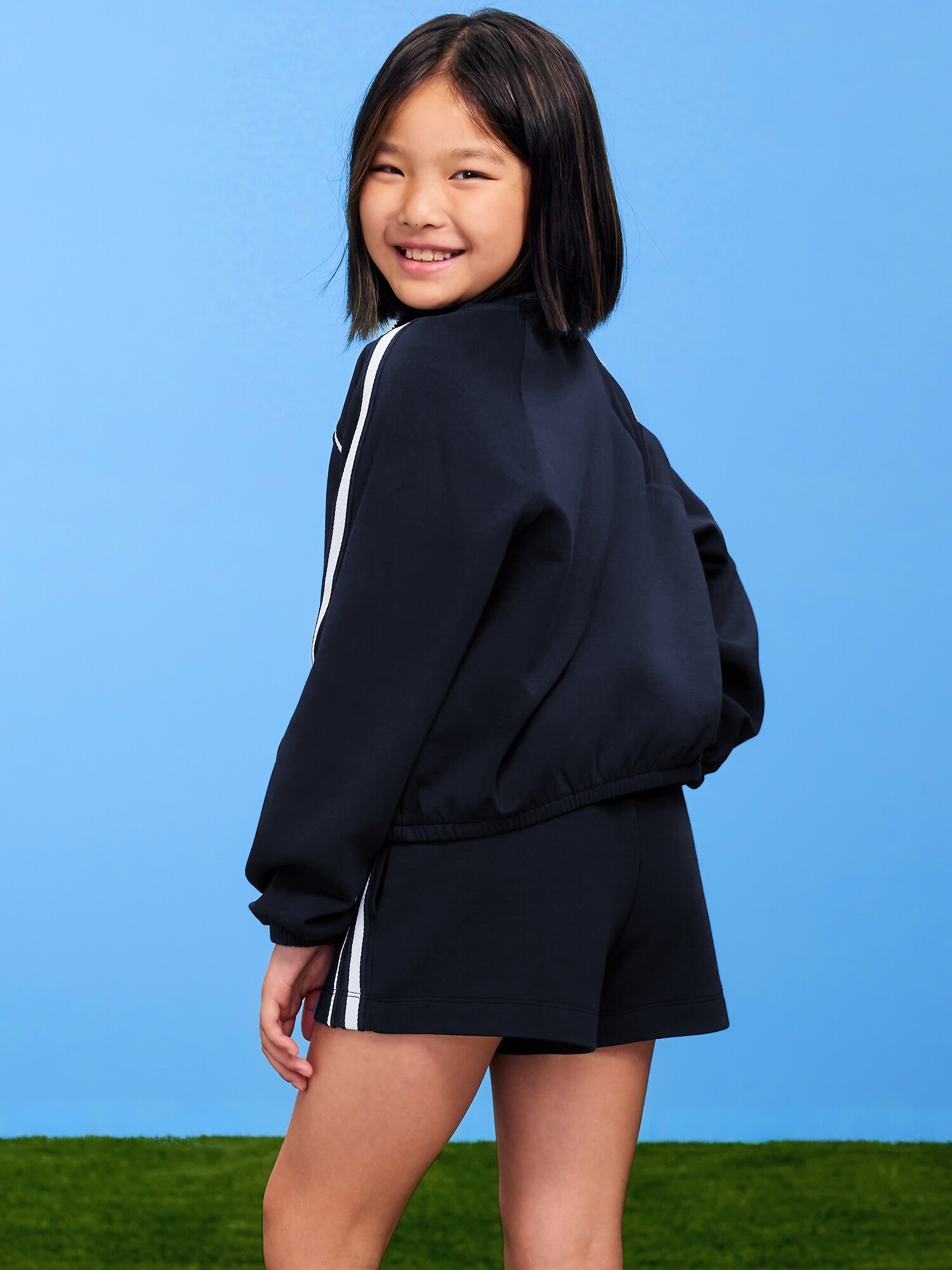 Шорты Old Navy High-Waisted USA Shorts для девочек, цвет: Тёмно-синий — фото 2