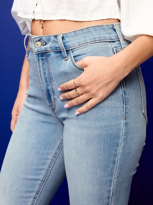 Image number 6 showing, High-Waisted Wow Straight Ankle Jeans