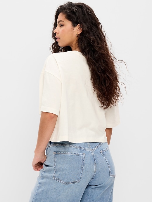 Image number 7 showing, Crew-Neck Oversized Crop Graphic T-Shirt
