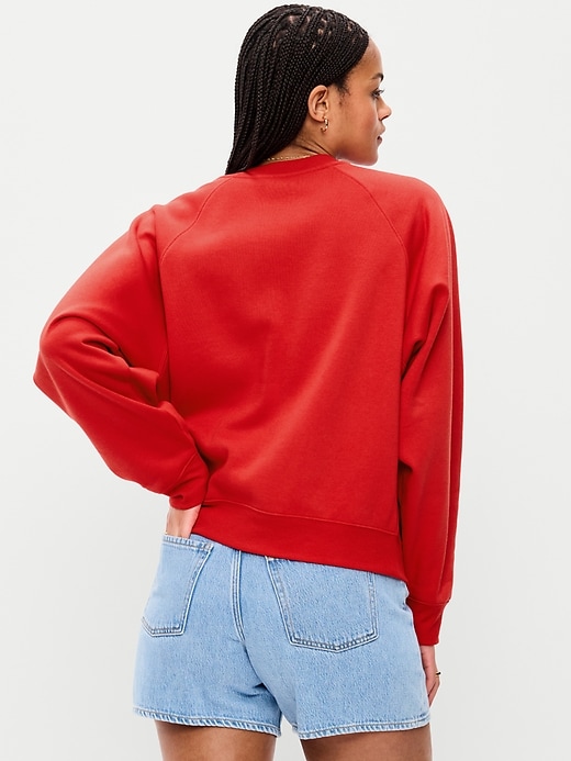 Image number 2 showing, Oversized Raglan Graphic Sweatshirt