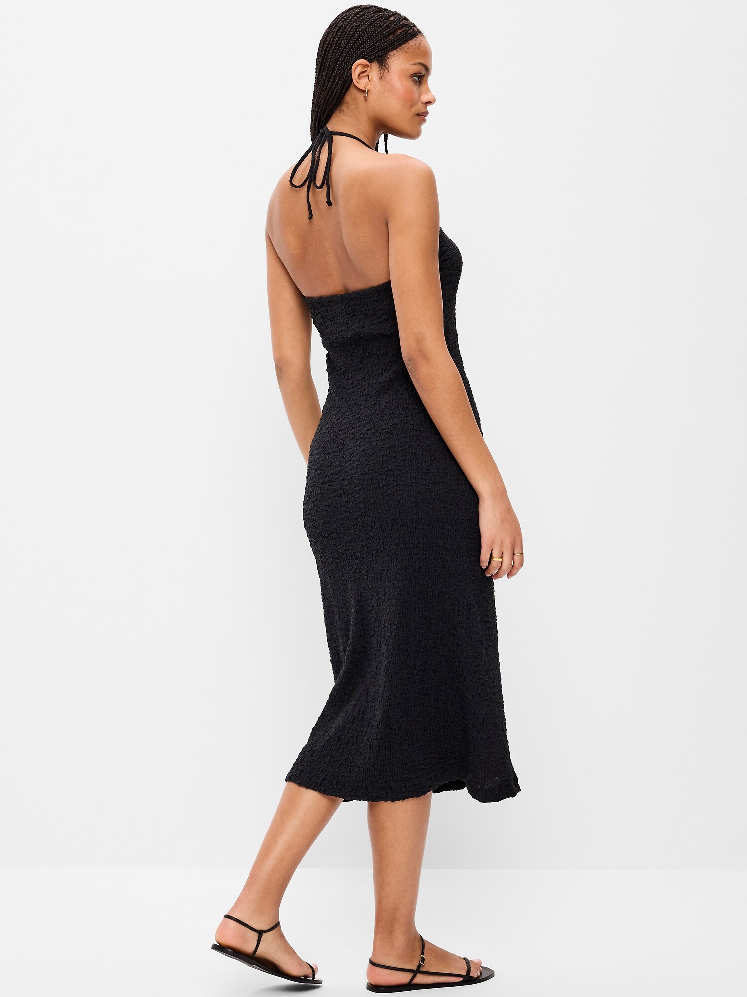 Женское платье Old Navy Beaded Halter-Neck Textured Midi, цвет: Чёрный — фото 2