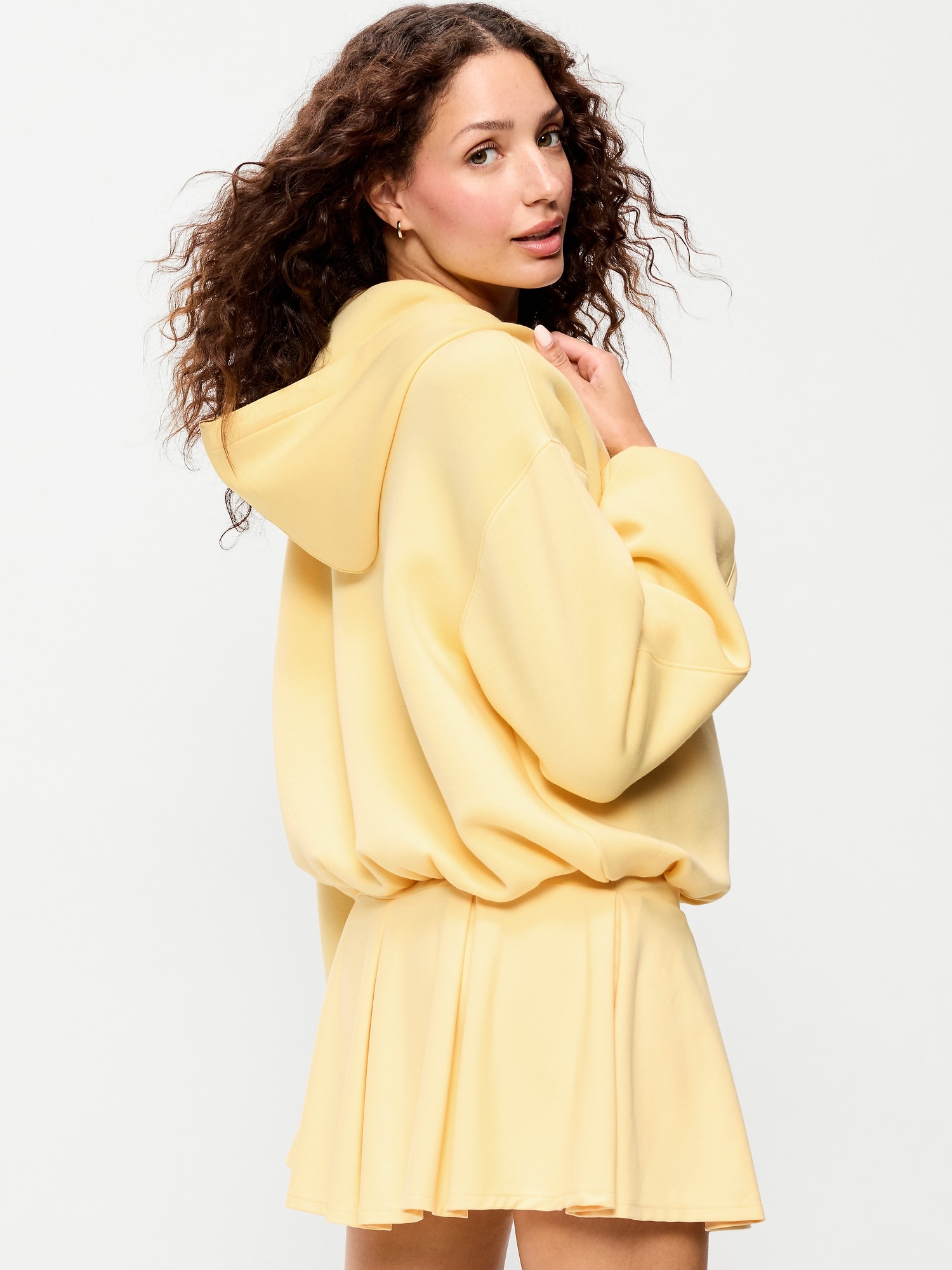 Bounce Fleece Bubble-Hem Hoodie Sweatshirt
