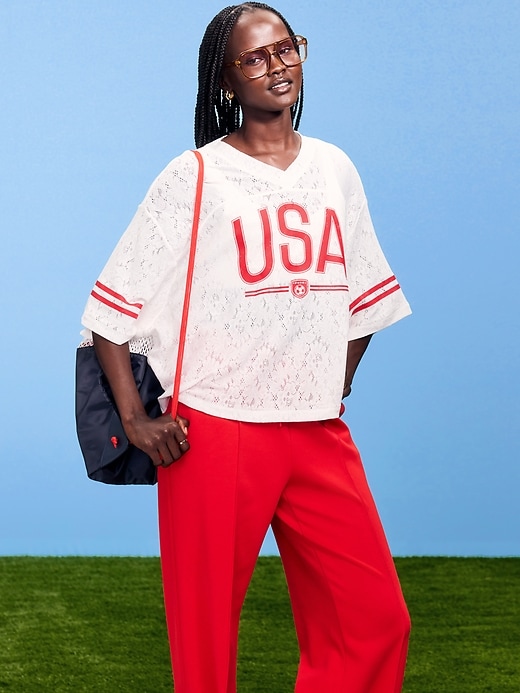 Image number 1 showing, FIFA World Cup 26™ USA Boxy Lace V-Neck T-Shirt for Women