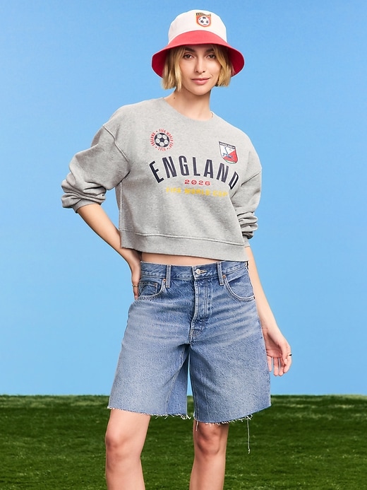 Image number 1 showing, FIFA World Cup 26™ England Oversized Graphic Sweatshirt for Women