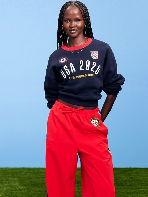 Image number 1 showing, FIFA World Cup 26™ USA Oversized Graphic Sweatshirt for Women