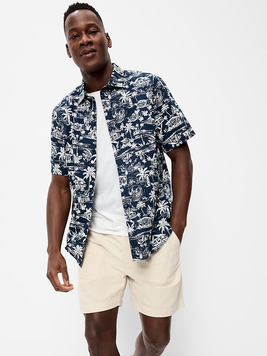 Image number 3 showing, Classic Fit Everyday Shirt