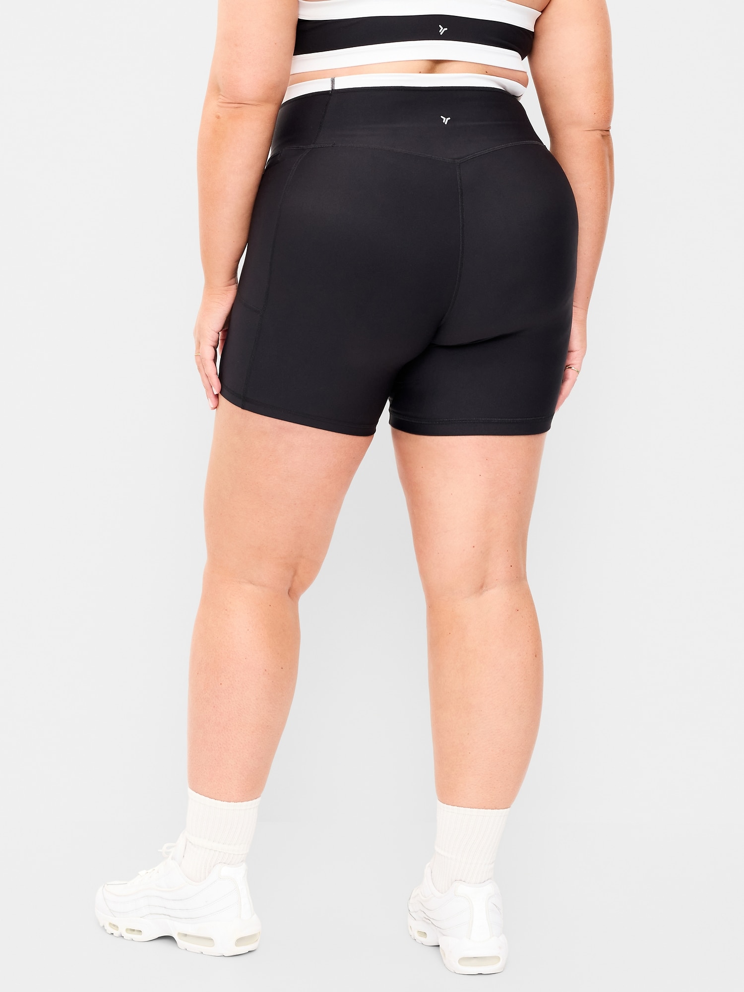 Extra-High Waisted PowerSoft Boundless Pocket Biker Shorts- 6-inch inseam