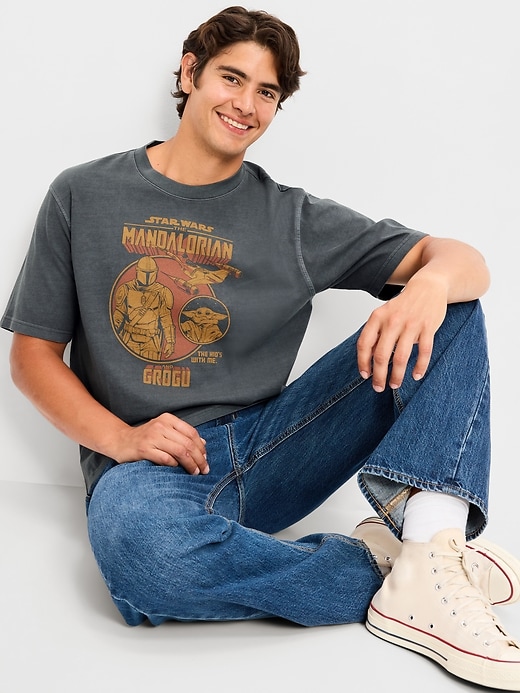 Image number 2 showing, Star Wars™ Heavyweight Garment-Washed T-Shirt for Adults