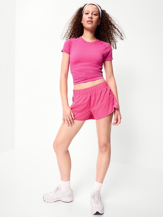 Image number 3 showing, Fluid Seamless Fitted T-Shirt