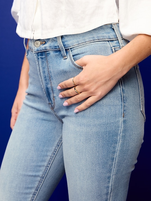 Image number 6 showing, High-Waisted Wow Straight Ankle Jeans