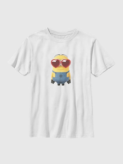 Image number 1 showing, Minions Big Minion Heart Glasses Graphic T-Shirt for Kids