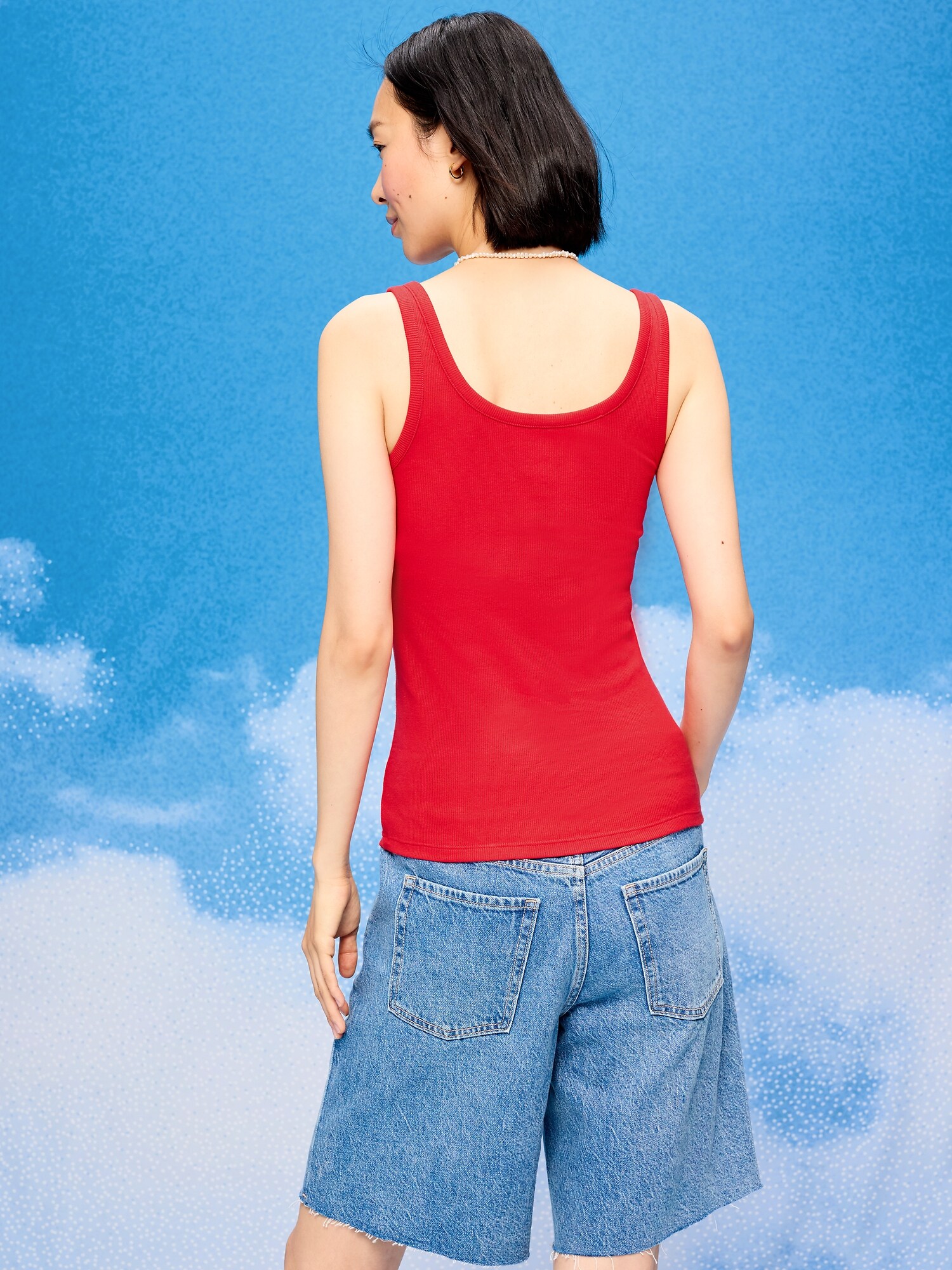 Женский топ Old Navy x Disney Mickey Mouse Ribbed Scoop-Neck Tank Top for Women, цвет: Красный — фото 2