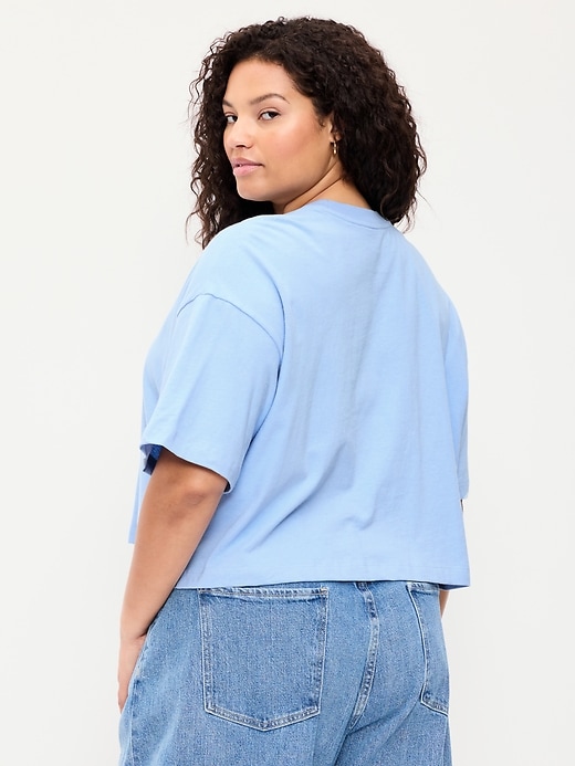 Image number 9 showing, Vintage Crew-Neck Oversized Crop Graphic T-Shirt
