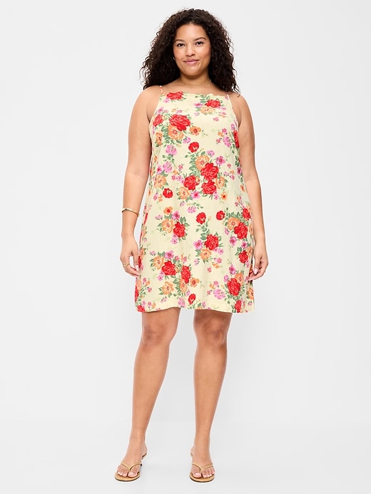 Image number 9 showing, Sleeveless Mini Shift Dress