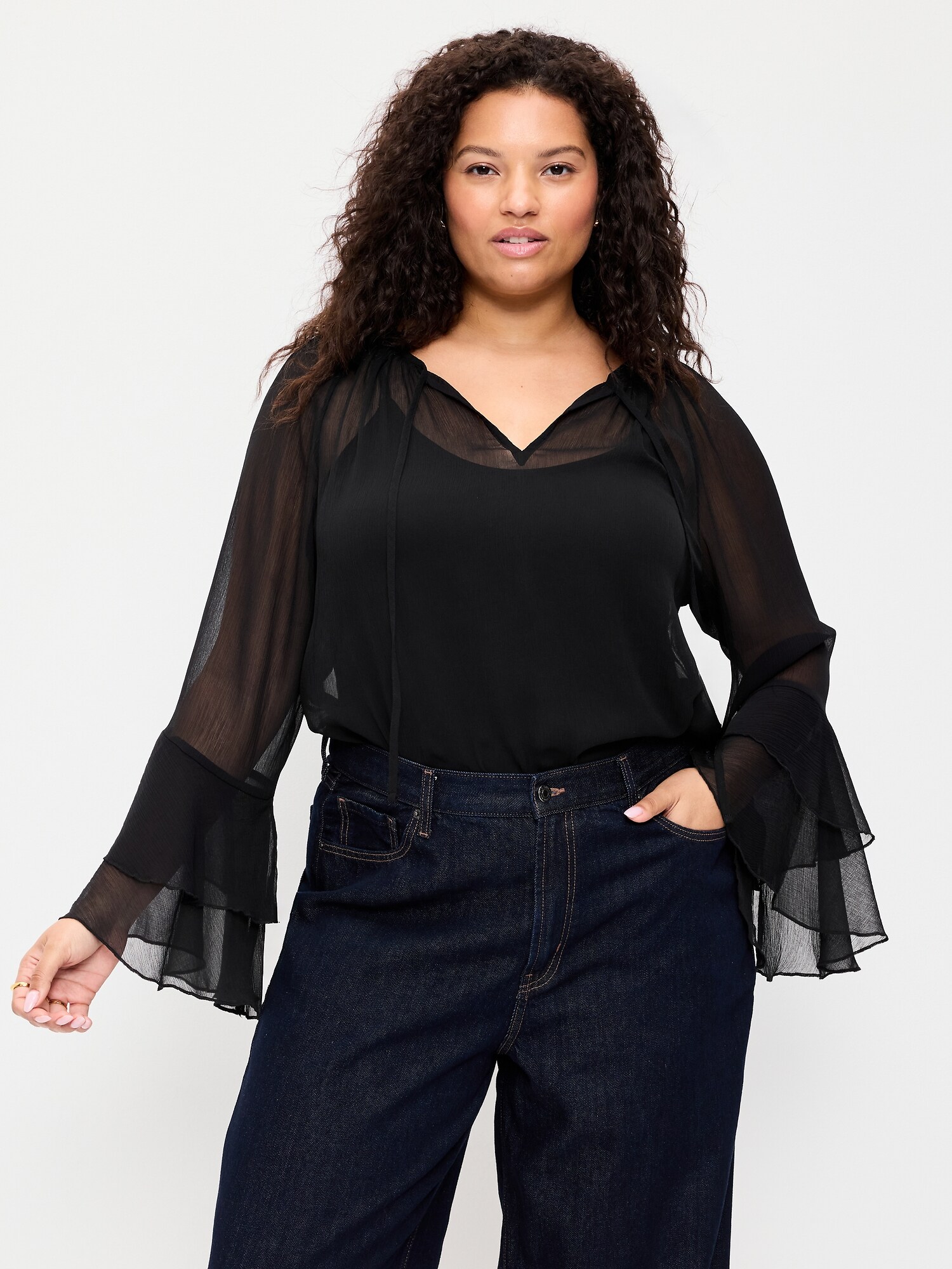Женский топ Old Navy Sheer Chiffon Bell-Sleeve Top, цвет: Чёрный — фото 5