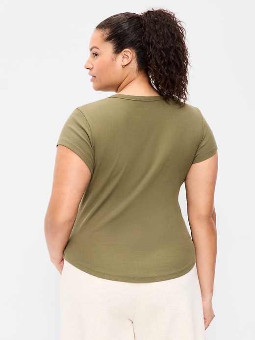 Image number 5 showing, Fitted Crew-Neck Ribbed T-Shirt