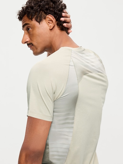 Image number 3 showing, Performance Vent Short-Sleeve T-Shirt