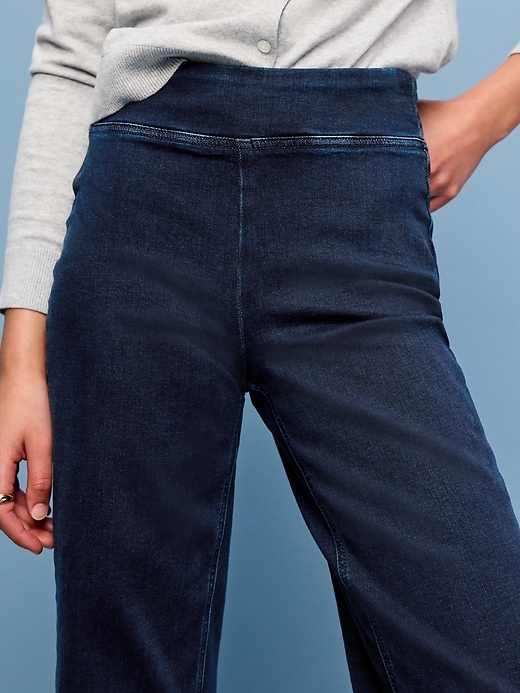 Image number 4 showing, High-Waisted Weekender Pull-On Crop Wide-Leg Jeans