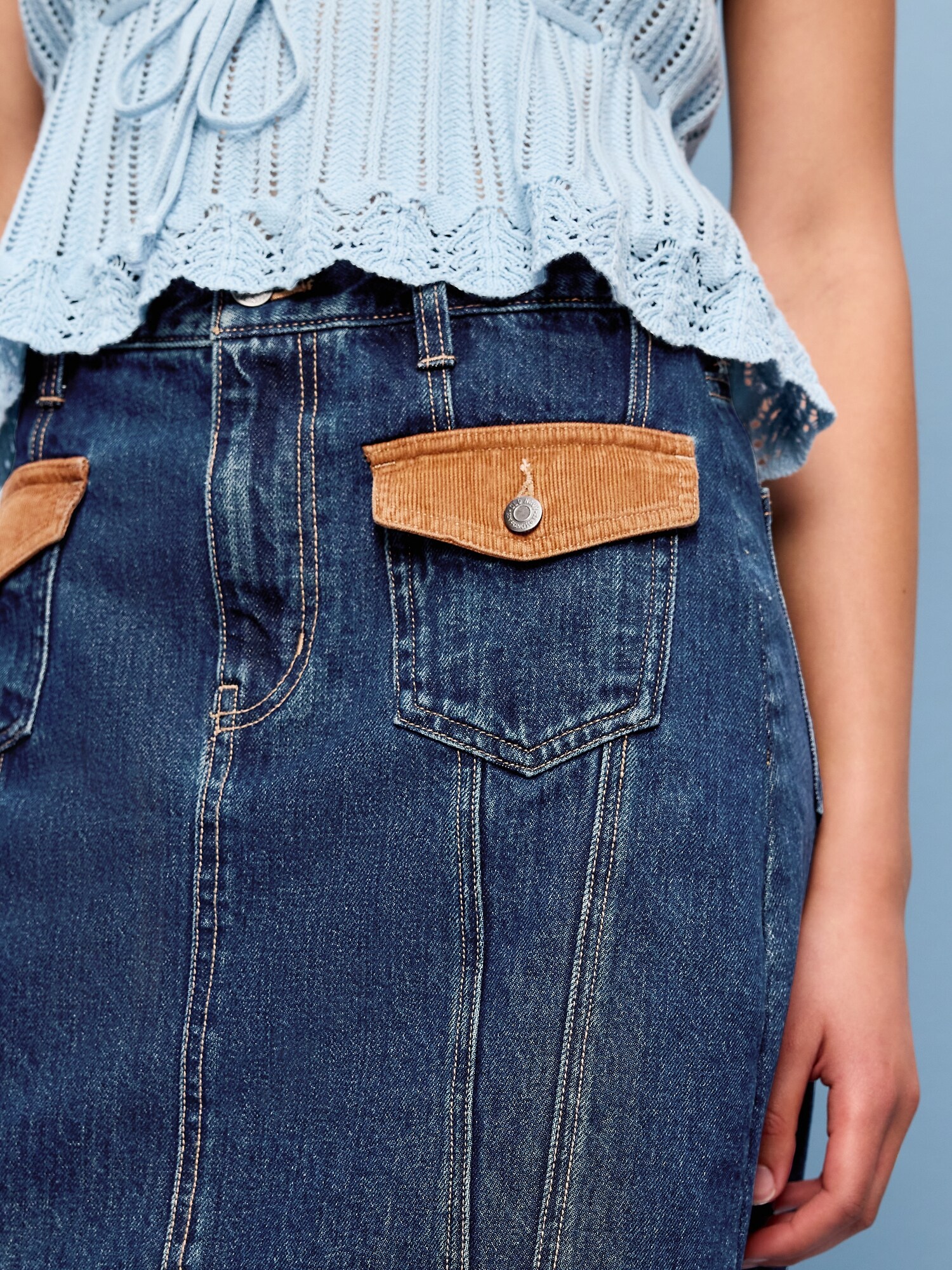 Женская юбка Old Navy Flap-Front Pocket Mini, цвет: Индиго — фото 5