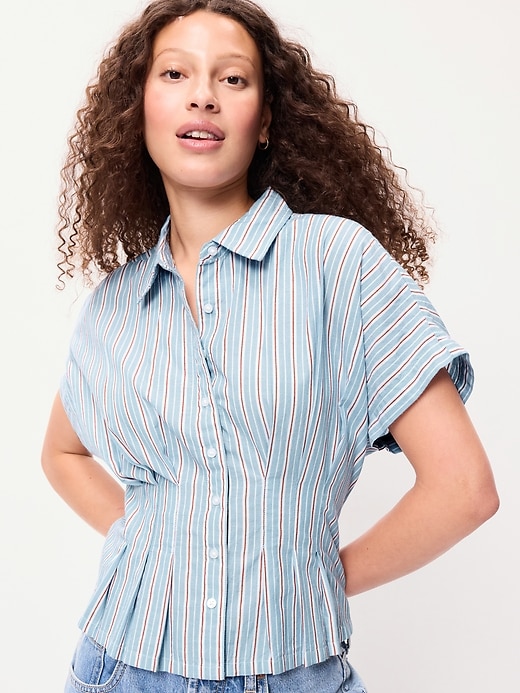 Image number 4 showing, Slim Short-Sleeve Cinched-Waist Button-Down Shirt