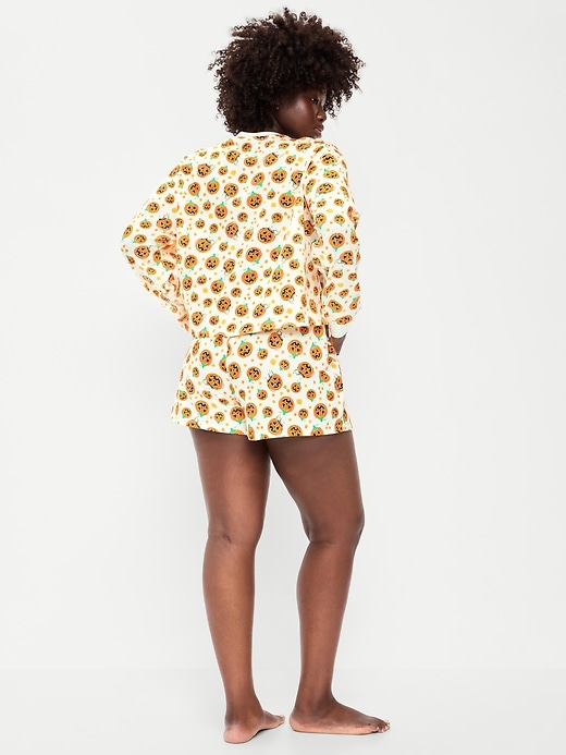 Image number 5 showing, Halloween Pajama T-Shirt and Shorts Set