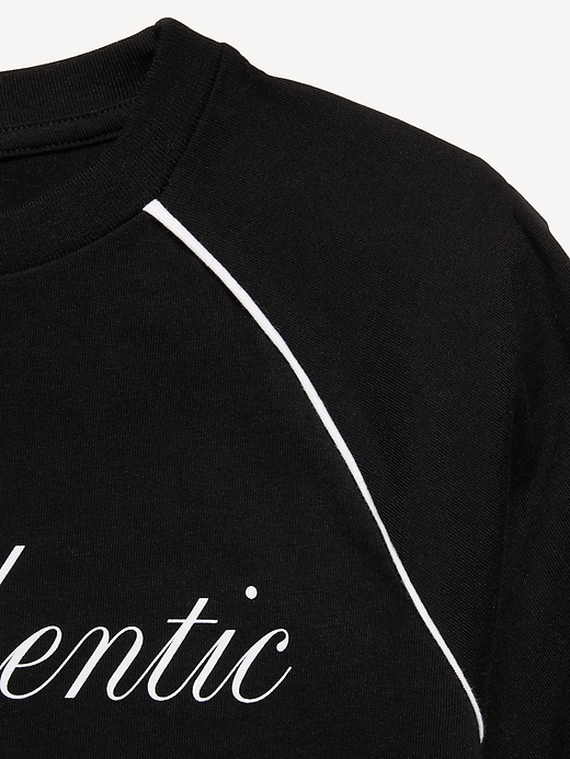 Image number 2 showing, Oversized Short-Sleeve Graphic T-Shirt for Girls