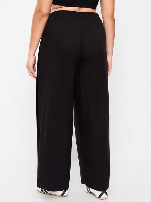 Image number 7 showing, High-Waisted Bounce Lite Drapey Wide-Leg Sweatpants