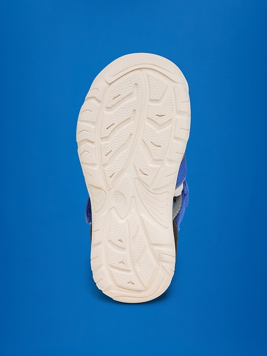 Image number 4 showing, Performance Closed-Toe Sandals for Toddler Boys