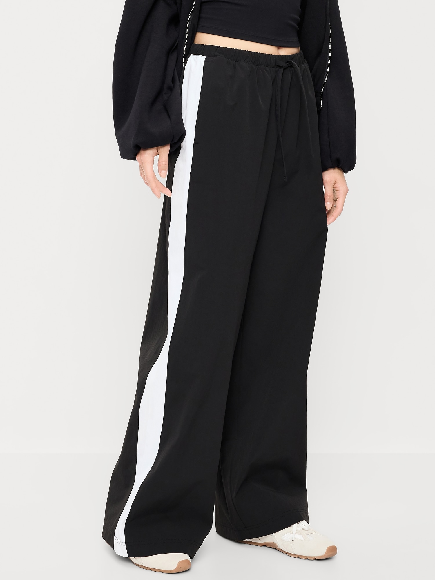 High-Waisted TrekTech Lightweight Woven Active Pants
