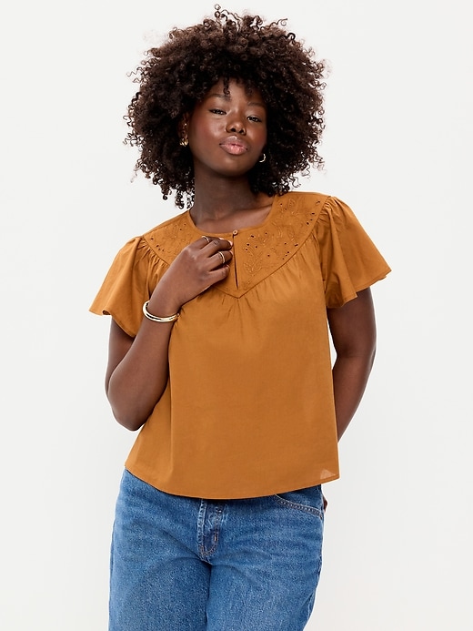 Image number 5 showing, Short-Sleeve Embroidered Trousseau Top