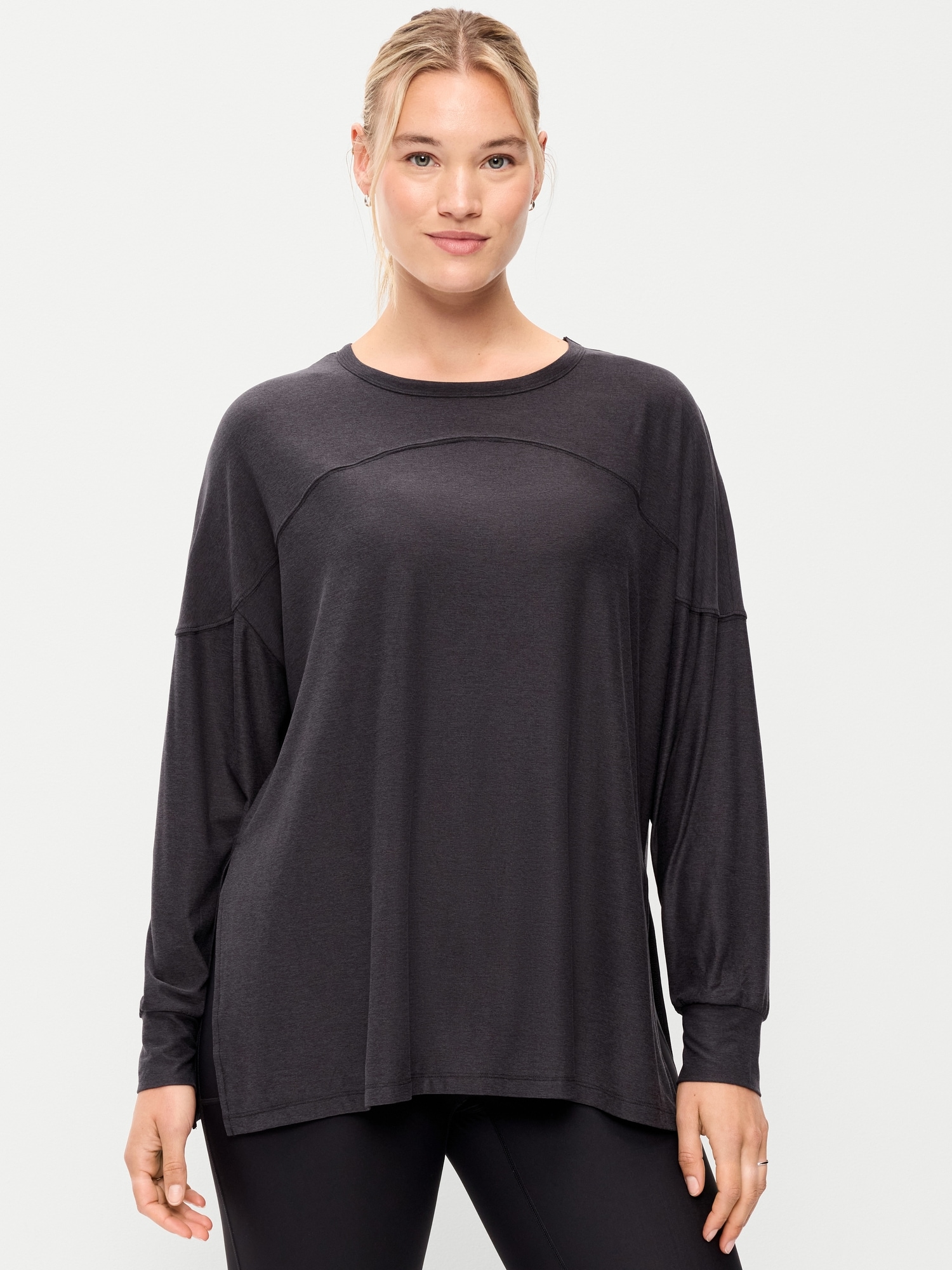 CloudMotion Long-Sleeve Tunic