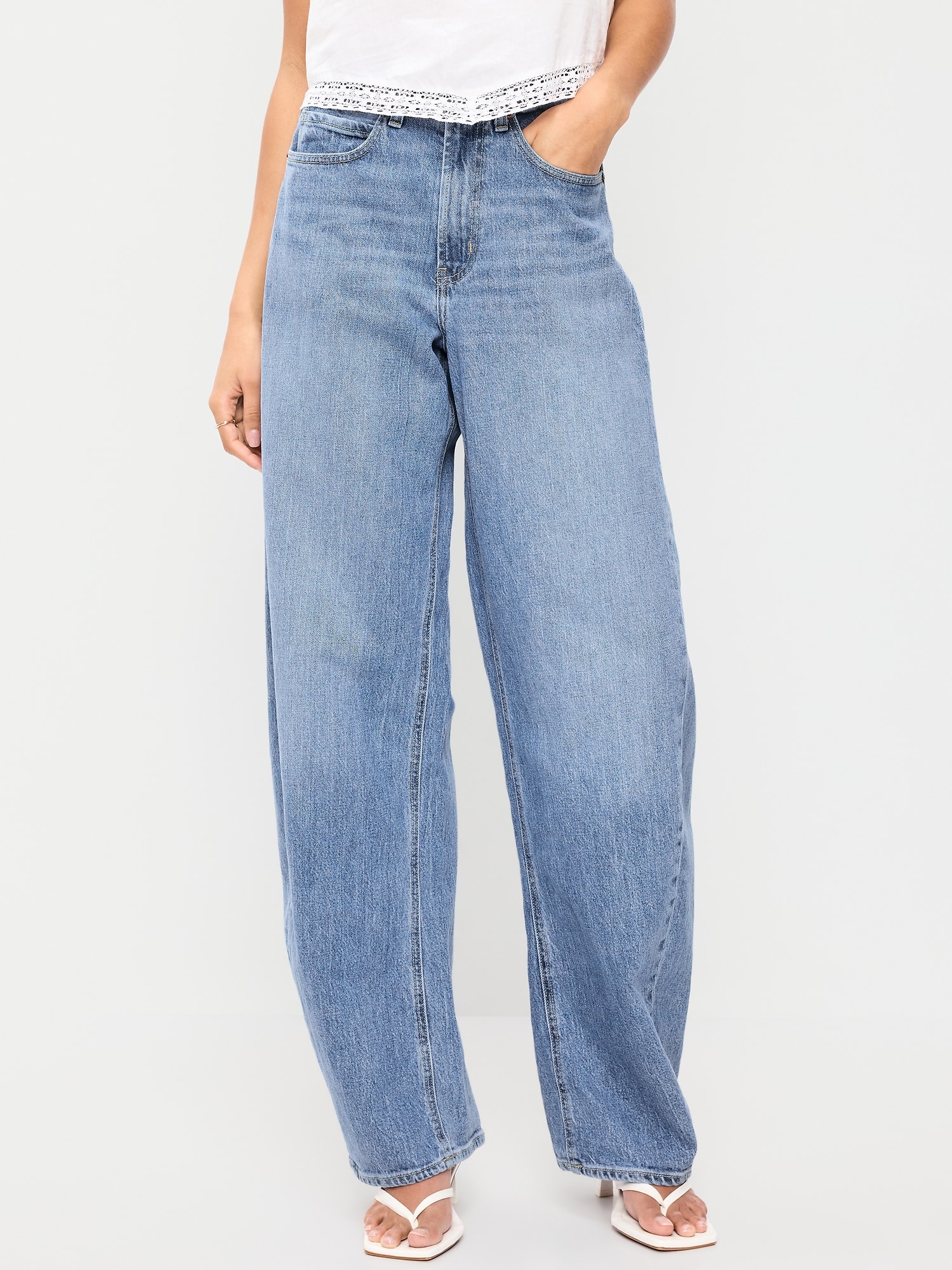 High-Waisted Rounded Wide-Leg Barrel Jeans