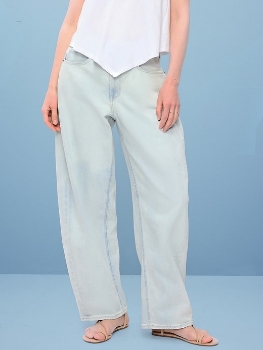 Image number 2 showing, High-Waisted Rounded Wide-Leg Barrel Jeans