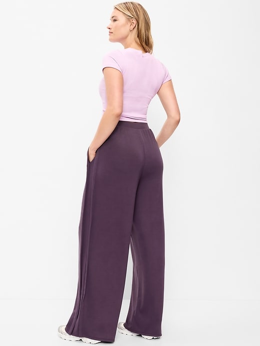 Image number 5 showing, High-Waisted Bounce Lite Drapey Wide-Leg Sweatpants