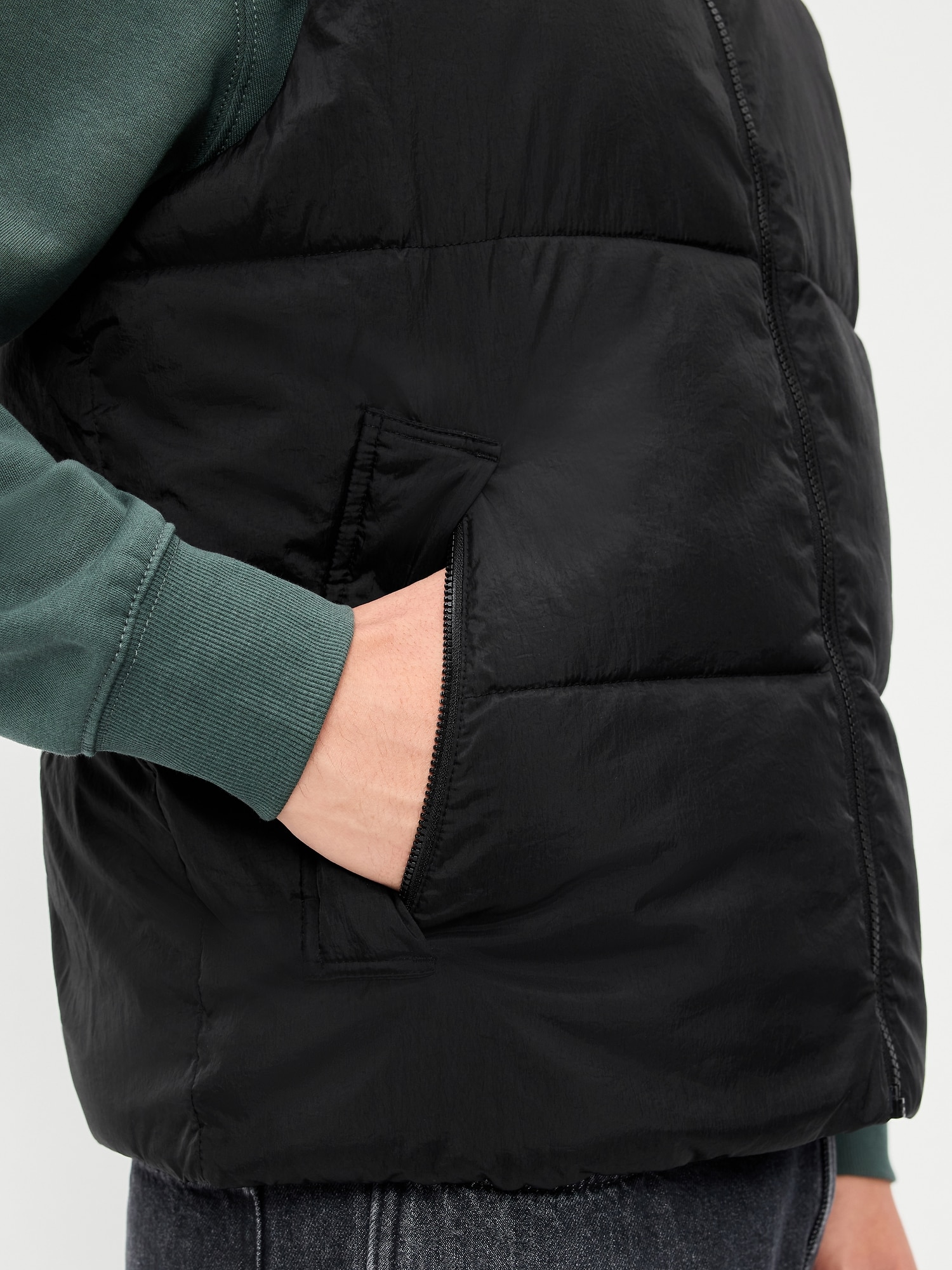 Frost-Free Water-Resistant Puffer Vest