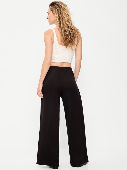 Image number 2 showing, High-Waisted Bounce Lite Drapey Wide-Leg Sweatpants