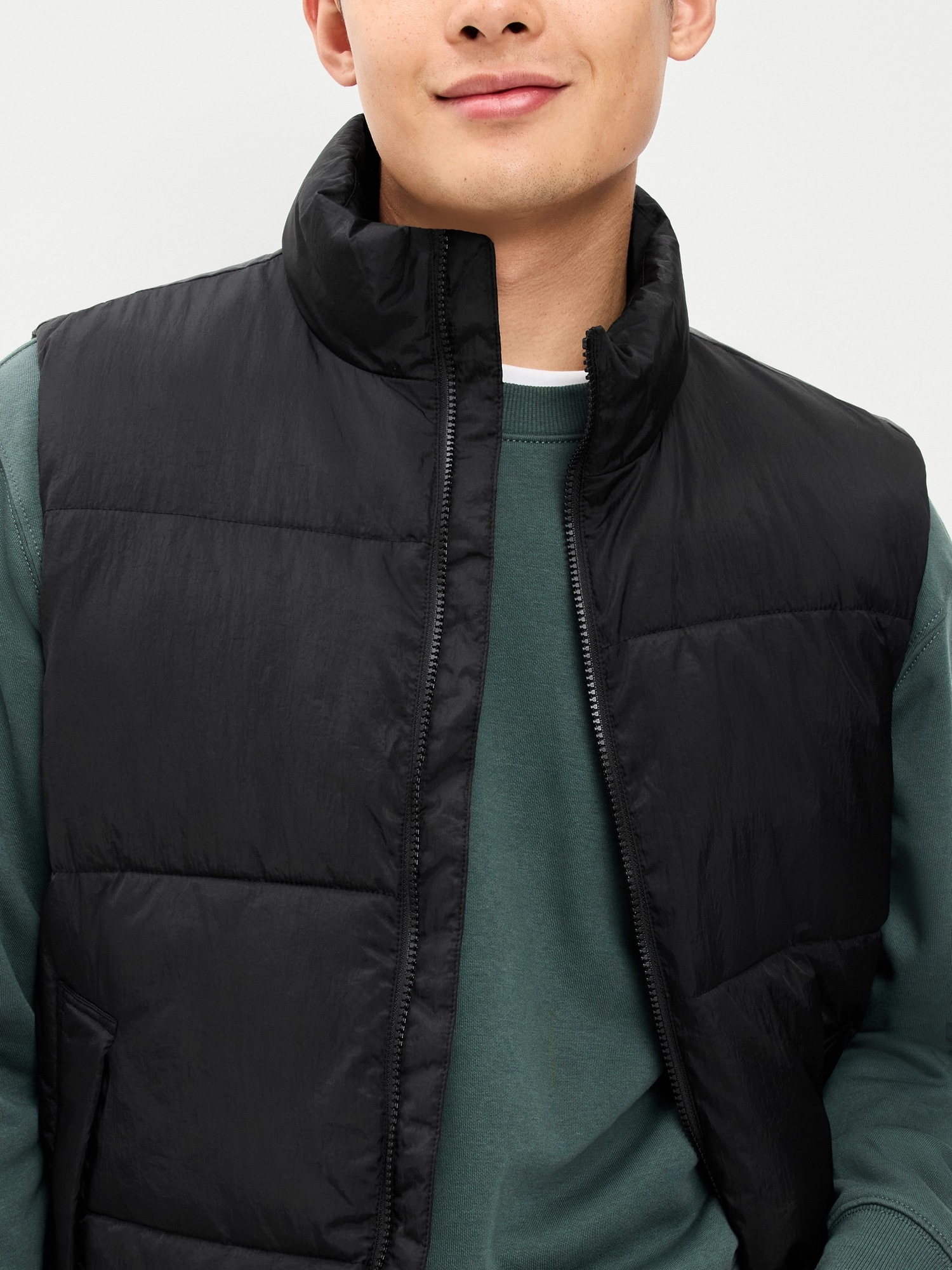 Frost-Free Water-Resistant Puffer Vest