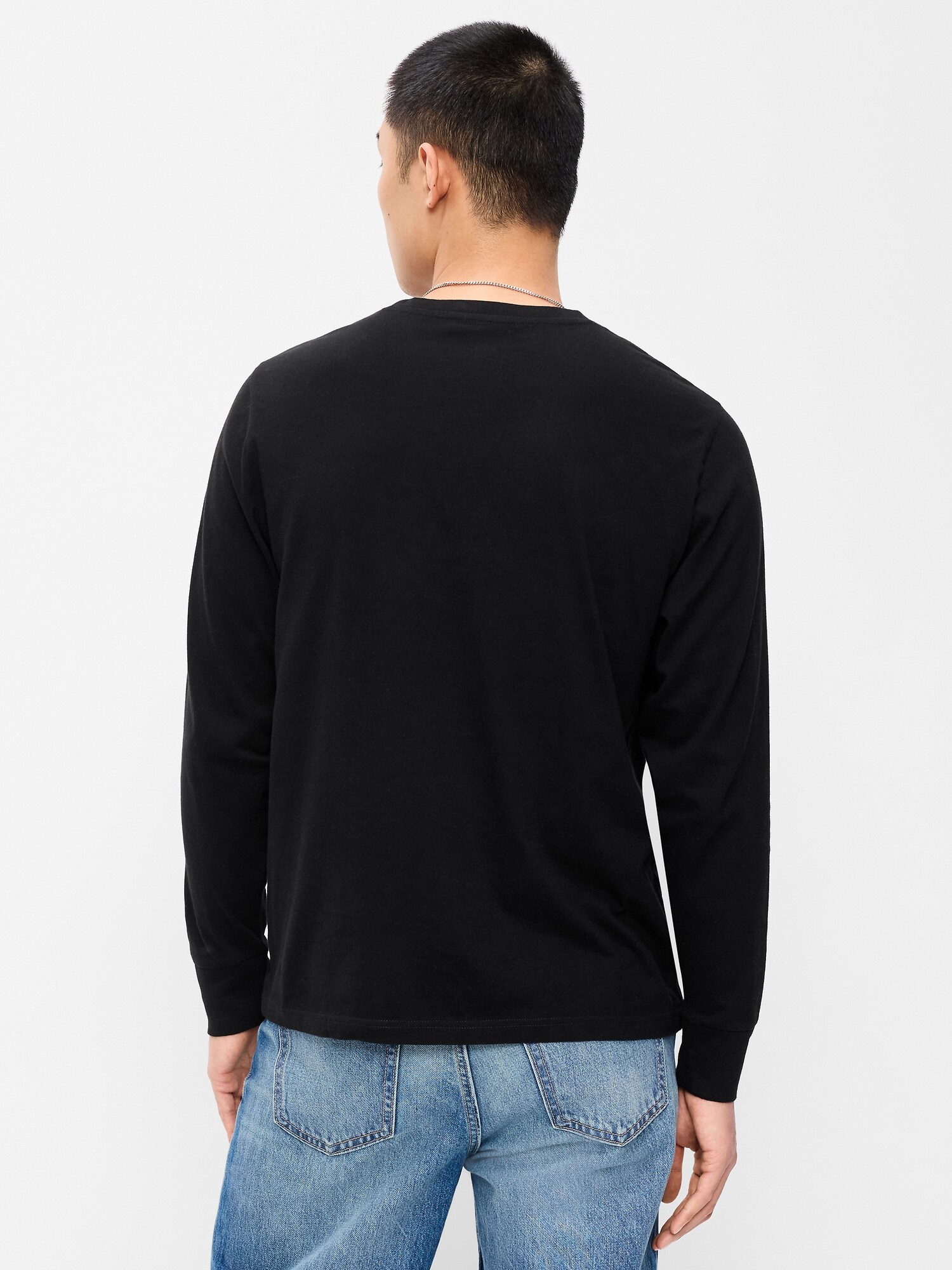 Мужская футболка Old Navy Relaxed Rotation Crew-Neck, цвет: Чёрный — фото 2
