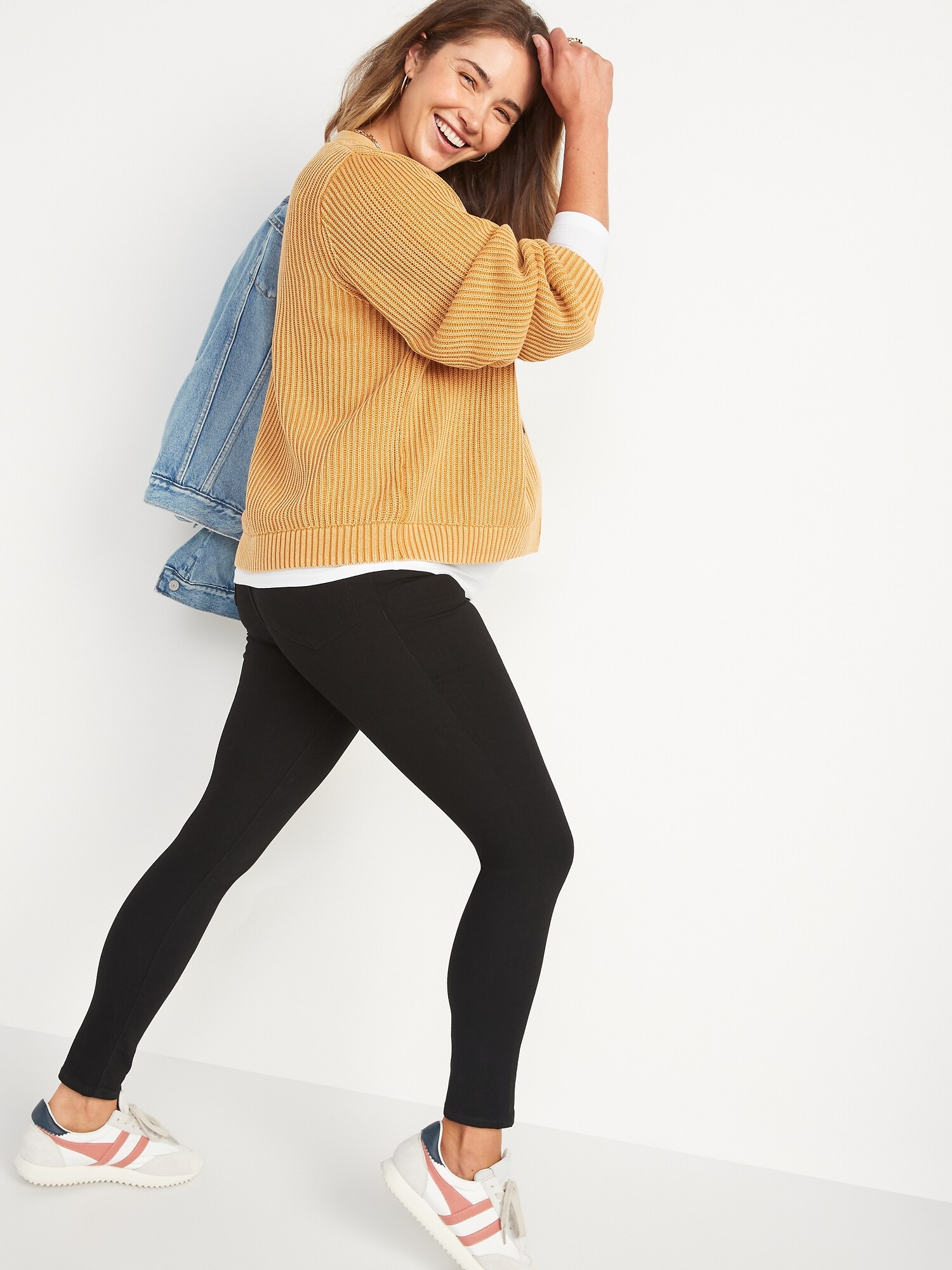 Женские джинсы Old Navy Maternity Full-Panel Rockstar Super Skinny, цвет: Чёрный — фото 2
