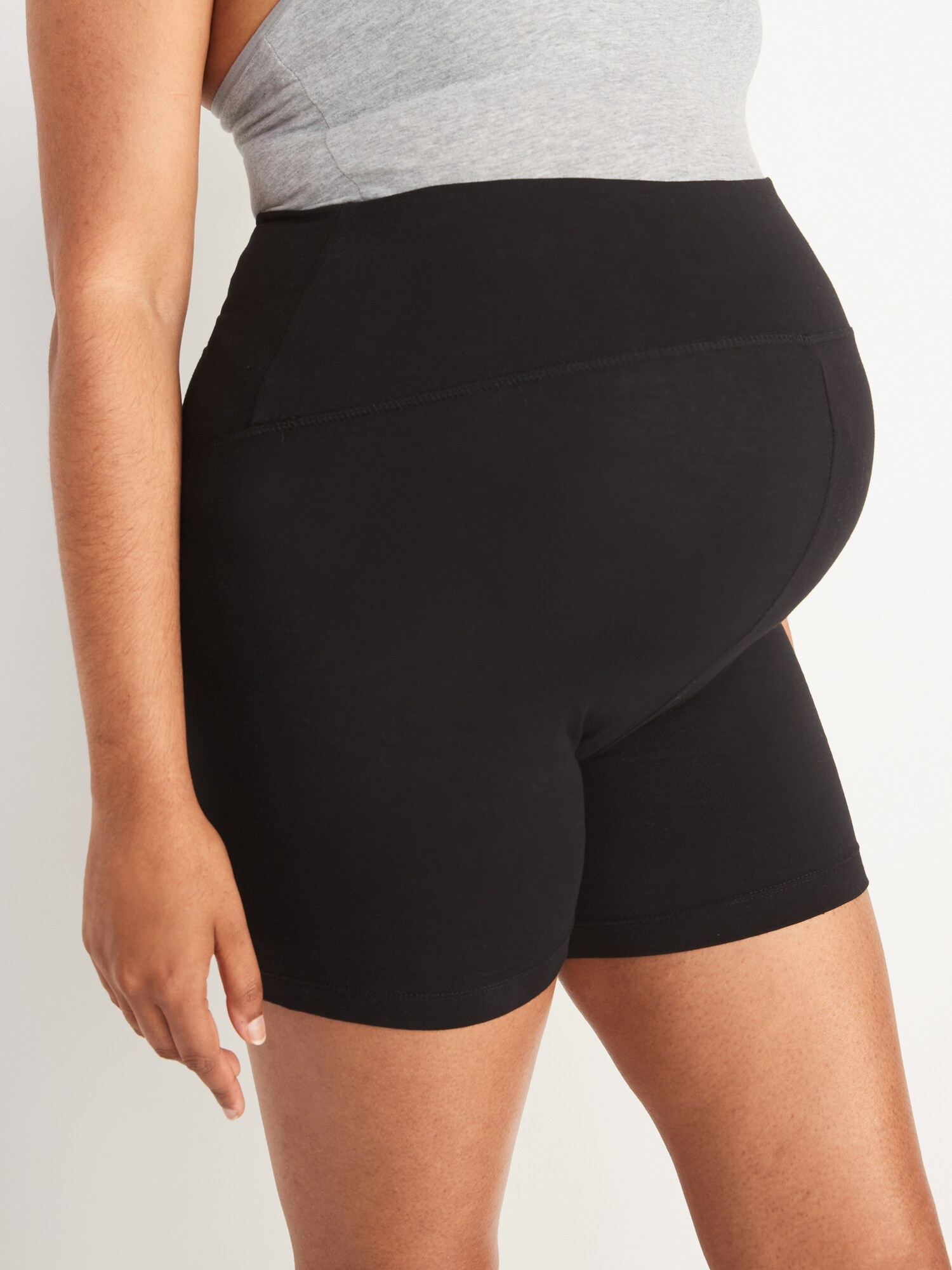 Женские шорты Old Navy Maternity Full-Panel Biker Shorts -- 6-inch inseam, цвет: Чёрный — фото 4