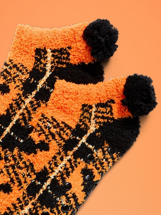 Image number 2 showing, Old Navy x Disney Mickey Mouse Cozy Ankle Socks for Women