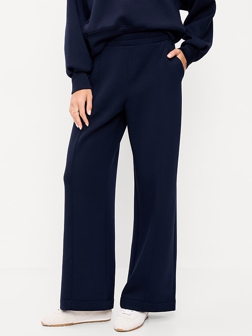 Image number 2 showing, High-Waisted Bounce Fleece Wide-Leg Sweatpants