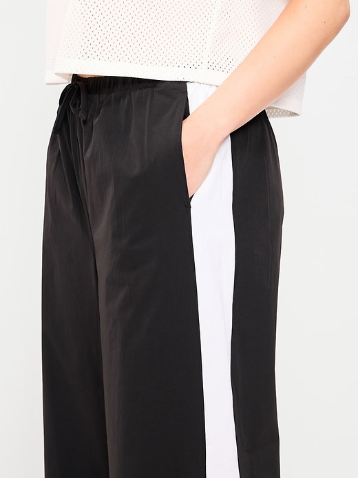 Image number 3 showing, High-Waisted TrekTech Lightweight Woven Active Pants