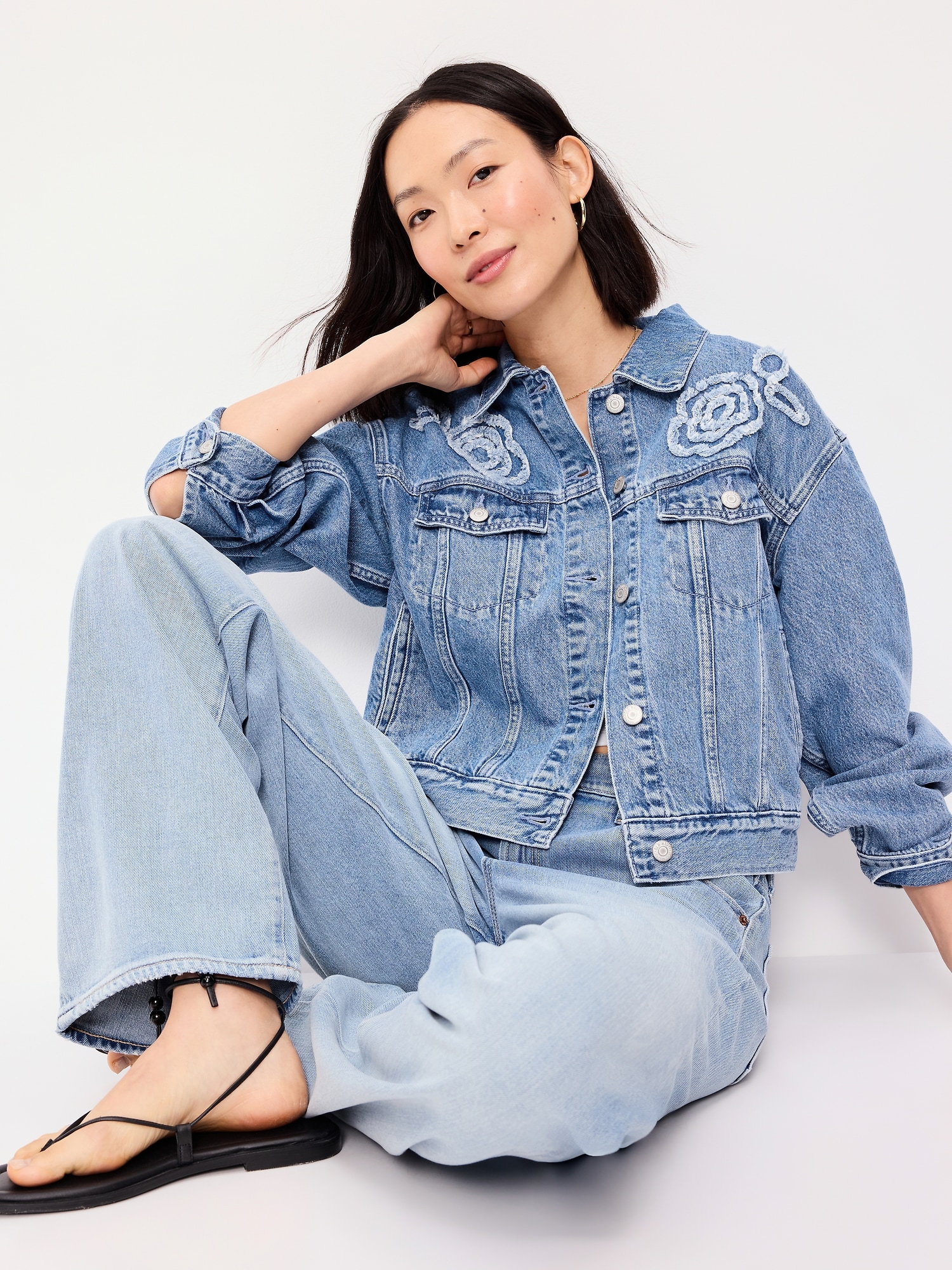 Embroidered Cropped Denim Jacket
