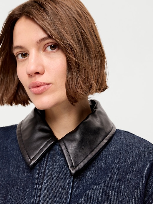 Image number 4 showing, Cropped Denim Barn Jacket