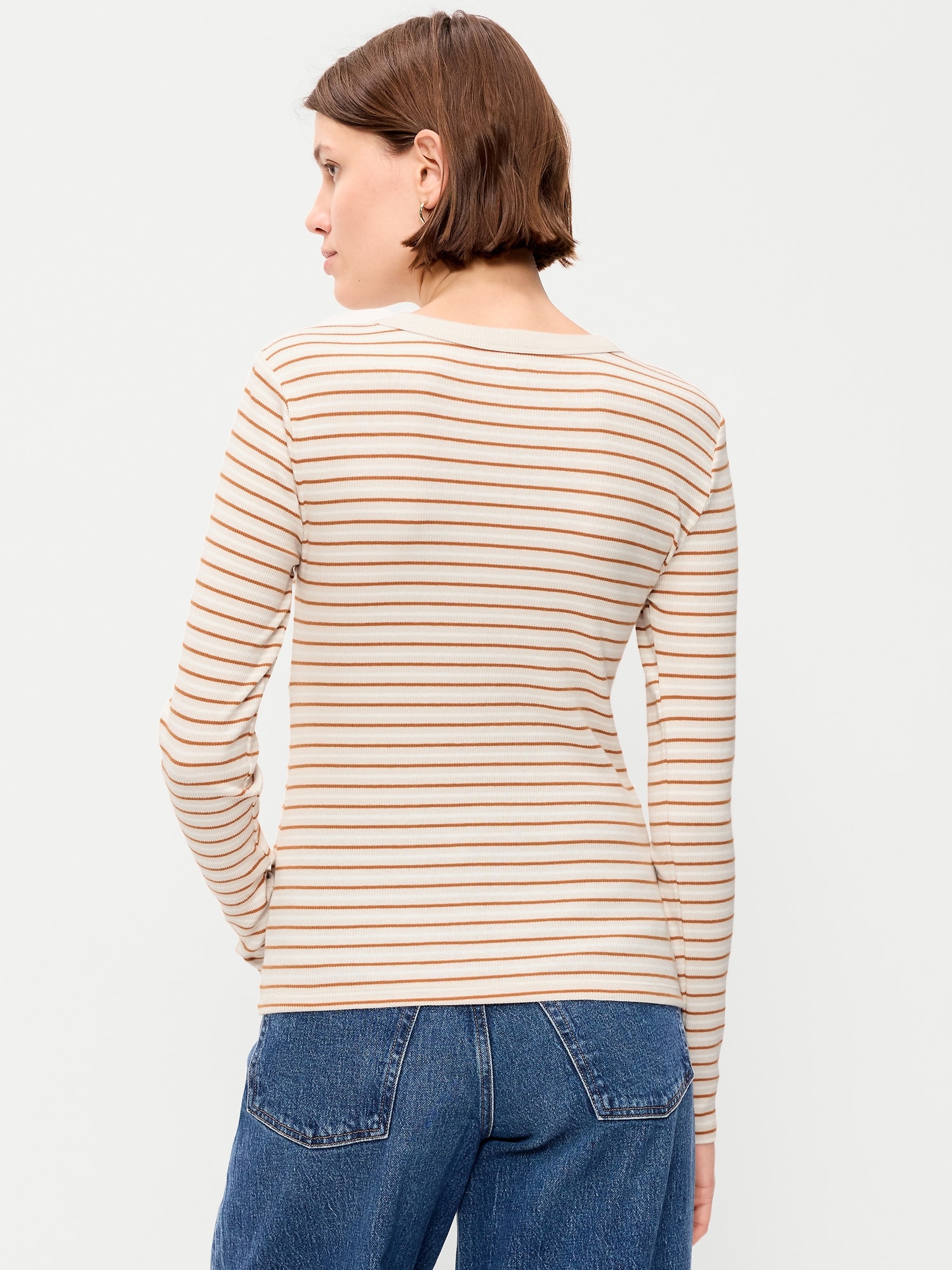 Snug Crew-Neck Long Sleeve T-Shirt